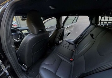 Volvo V60 I Kombi Facelifting 2.0 T3 DRIVE-E 152KM 2016 Volvo V60 T3 152KM SKORA BEZWYPADKOWY navi MANUAL gwarancja 2.0, zdjęcie 19
