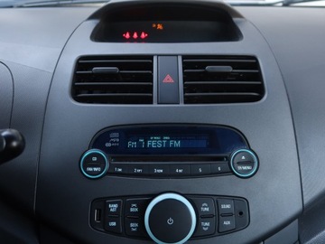 Chevrolet Spark II Hatchback 1.0L DOHC 68KM 2010 Chevrolet Spark 1.0, Klima, zdjęcie 11