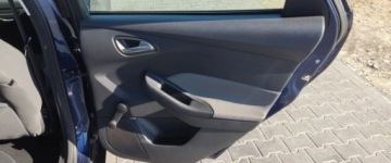 Ford Focus III Hatchback 5d 1.6 Duratec 125KM 2012 Ford Focus 1.6 benz mpi ,automat, bezwypadek,nowy olej w skrzyni 1.6 125KM, zdjęcie 26