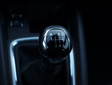 Nissan Qashqai II Crossover 1.2 DIG-T 115KM 2015 Nissan Qashqai 1.2 DIG-T, Salon Polska, Klima, zdjęcie 12