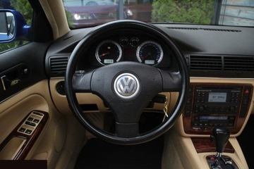 Volkswagen Passat B5 Kombi 4.0 i W8 32V 275KM 2003 VW Passat 4.0 W8 4Mot Tiptr 275KM 2003r, zdjęcie 19