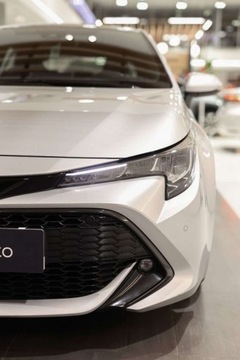 Toyota Corolla XII Hatchback 1.8 Hybrid 122KM 2019 Toyota Corolla 1.8 Hybrid Comfort 1.8 Hybryda 122KM, zdjęcie 10