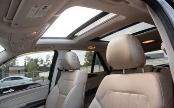 Mercedes GLE W166/C292 SUV 3.0 400 333KM 2017 Mercedes-Benz GLE 3.0B 333Ps Ledy Panorama Kamery 360 Jasna skora ZADBANY, zdjęcie 33