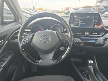 Toyota C-HR I Crossover Facelifting 1.8 Hybrid 122KM 2023 Toyota C-HR 1.8 Hybrid GPF Comfort Toyota C-HR 1,8, zdjęcie 11