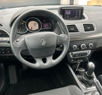 Renault Megane III 2012 Renault Megane 1.6 benzyna doinwestowany zarejestrowany. 1.6 Benzyna 112KM, zdjęcie 6