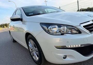 Peugeot 2015 Peugeot 308 ALLRUE 1.6BlueHDi 120ps 6Biegow LEDY PanoramaDach NawiKamera S, zdjęcie 16