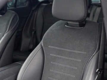 Mercedes GLC C254/X254 Coupe 2.0 200 204KM 2026 MERCEDES-BENZ GLC 200 4-Matic AMG Line Suv 204KM 2026, zdjęcie 4