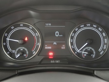 Skoda Scala Hatchback 1.0 TSI 115KM 2019 Skoda Scala 1.0 TSI, Salon Polska, Serwis ASO, zdjęcie 10