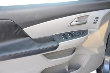 Honda Odyssey IV 2011 Honda Odyssey Touring 3.5 benzyna 2011 rok, zdjęcie 15