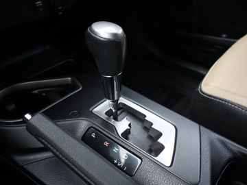 Toyota RAV4 IV MPV Facelifting 2.5 Hybrid 197KM 2016 Toyota RAV 4 2.5 Hybrid, Salon Polska, Serwis ASO, zdjęcie 12