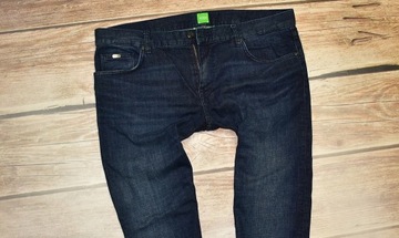 74 ## HUGO BOSS ## MĘSKIE SPODNIE JEANSY 38/32