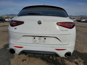 Alfa Romeo Stelvio SUV Facelifting 2.0 Turbo 280KM 2022 Alfa Romeo Stelvio Ti 2022 2.0 Benzyna 280KM, zdjęcie 2