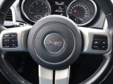 Jeep Grand Cherokee IV Terenowy 3.0 V6 CRD 241KM 2011 Jeep Grand Cherokee 3.0 CRD, 237 KM, 4X4, zdjęcie 12
