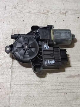 SEAT ARONA 2019 PŘEDNÍ PRAVÁ MOTOREK ZVEDAČ OKNO DVEŘE