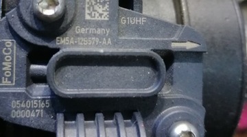 FORD C-MAX II MK2 10 - VÁHA VZDUCHU EM5A-12B579-AA