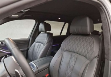 BMW X7 SUV Facelifting 3.0 40d 352KM 2025 BMW X7 BMW X7 xDrive40d M Sport Biala Perla 352 KM G07 2025 3.0, zdjęcie 11