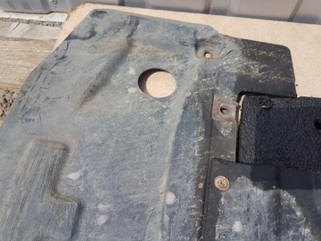 OPEL INSIGNIA И КРЫШКА ДВИГАТЕЛЯ