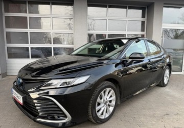 Toyota Camry IX Sedan 2.5 Hybrid Dynamic Force 218KM 2021 Toyota Camry salon Polska, FV-VAT 23, Gwarancja, 1 rej. 2022r. 2.5 Hybryda, zdjęcie 25