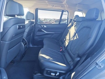 BMW X7 2025 BMW X7 xDrive40i 2025 3.0 Benzyna 375KM, zdjęcie 15