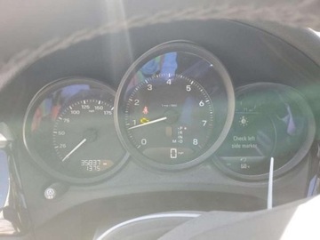 Porsche Macan 2022 Porsche Macan 2022, 2.0L, 4x4, od ubezpieczalni 2.0 Benzyna 261KM, zdjęcie 10