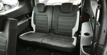 Dacia Lodgy Minivan Facelifting 1.6 SCe 102KM 2019 Dacia Lodgy Dacia Lodgy SCe 100 Stepway 1.6 Benzyna 102KM, zdjęcie 26