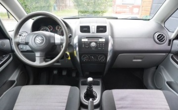 Suzuki SX4 I 2010 Suzuki SX4 Bezwypadkowy Serwisowany 1-Wlasciciel Klimatyzacja 4X4 Alufelgi, zdjęcie 7