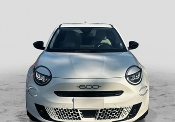 Fiat 2025 Fiat 600 Fiat 600 Wersja ICON Pakiet Komfort Automat 2025 110 KM, zdjęcie 7