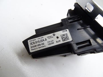HODINY KONZOLA CENTRÁLNÍ VW PASSAT CC B7 12R 3C8919204A