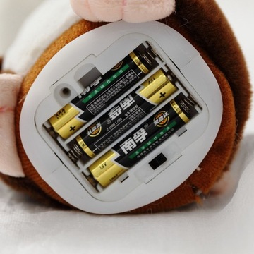 ГОВОРЯЩИЙ ИНТЕРАКТИВНЫЙ ОБЩАЮЩИЙСЯ НАСМЕШАЮЩИЙСЯ ХОМЯК