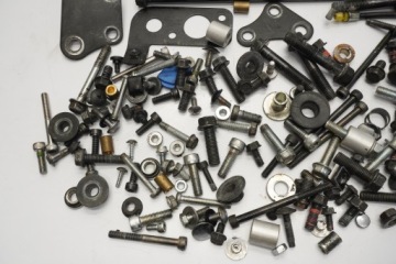 KAWASAKI VN 900 VULCAN 06- БОЛТЫ ВИНТЫ