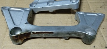 YAMAHA TDM 850 4TX UCHWYT MOCOWANIE SILNIKA RAMY ŁAPY MOCOWANIA UCHWYTY