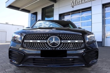 Mercedes GLB SUV 2.0 220d 190KM 2025 MERCEDES-BENZ GLB 220 d 4-Matic AMG Line 2.0 (190KM) 2025, zdjęcie 2