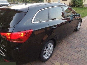 Kia Ceed II Kombi 1.6 CRDi 128KM 2015 Kia Ceed 1.6 Diesel CRDi 128 Vision 128KM 2015r, zdjęcie 2