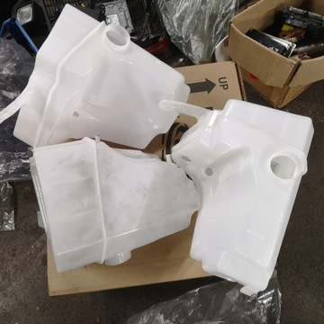 MERCEDES ML 163 W163 7.6L Zbiornik spryskiwaczy