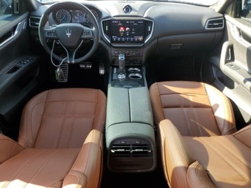 Maserati Ghibli III 2022 Maserati Ghibli Modena 2022 3.0l 3.0 Benzyna 424KM, zdjęcie 8