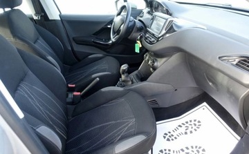 Peugeot 208 I Hatchback 3d 1.2 VTI 82KM 2013 Peugeot 208 1.2 VTI 82KM Klimatyzacja Tablet Nierowna praca silnika Pali J, zdjęcie 10