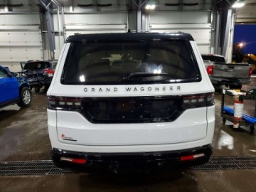 Jeep Wagoneer II 2023 Jeep Grand Wagoneer Series III 2023 3.0 Benzyna 510KM, zdjęcie 2
