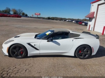 Chevrolet Corvette C7 2016 Chevrolet Corvette Stingray 2016 6.2 Benzyna 460KM, zdjęcie 1