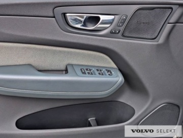 Volvo XC60 II Crossover D5 235KM 2020 Volvo XC 60 XC60 R-Design AWD B5D, BLIS, Park Assi, zdjęcie 10