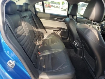 Alfa Romeo Giulia II Sedan 2.0 TBi 280KM 2018 Alfa Romeo Giulia Ti Q4 2018 2.0l 2.0 Benzyna 280KM, zdjęcie 10