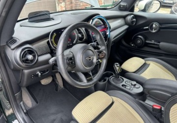 Mini Mini F56 Electric Facelifting 32.6kWh 184KM 2022 MINI Cooper Elektryk 185KM, zdjęcie 8