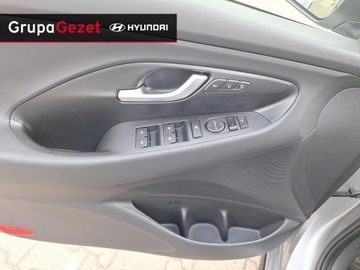 Hyundai i30 III 2025 Hyundai i30 1.5 T-GDI 2WD 7DCT MY25 N-Line Luxury kolor Shimmering Silver, zdjęcie 9