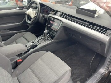 Volkswagen Passat B8 Variant Facelifting 2.0 TDI SCR 150KM 2020 Volkswagen Passat Variant Auto. Kamery360 Webasto, zdjęcie 9