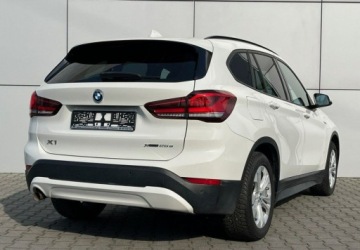 BMW X1 F48 Crossover Plug-In 1.5 25e 220KM 2022 BMW X1 xDrive Plug-In PDC Led Automat FV23 1.5 Hybryda Plug-in, zdjęcie 7