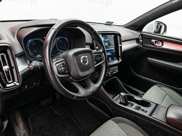 Volvo XC40 Crossover 1.5 T3 163KM 2020 VOLVO XC40 T3 Momentum Pro Suv 1.5 (163KM) 2020, zdjęcie 7