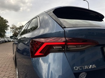 Skoda Octavia IV Kombi 2.0 TDI SCR 200KM 2021 Skoda Octavia Scout DSG 4x4 TDI 150KM FV23%, zdjęcie 39