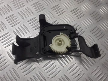 MOTOREK RADIÁTORU VW FOX 309368301