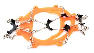 Кошки с противоскользящими походными шипами.