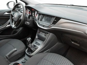 Opel Astra J GTC 1.6 CDTI Ecotec 110KM 2018 Opel Astra WD8771S#1.6 CDTI Enjoy Klima Ekran, zdjęcie 24