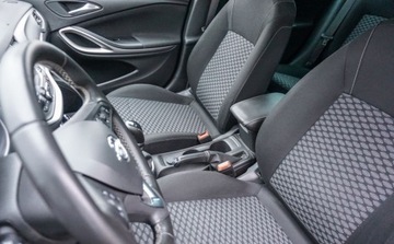 Opel Astra K Sports Tourer 1.4 Turbo 125KM 2017 Opel Astra Astra 1.4 125 KM PL Salon 1.4 Benzyna 125KM, zdjęcie 9